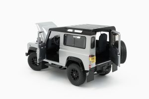 Land Rover Defender 90 Silver 1:18 by Almost Real