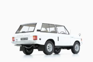 Land Rover Range Rover 1970 White 1:18 by Almost Real