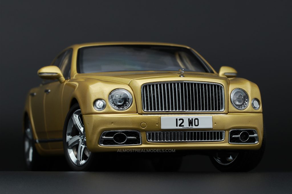 Bentley Mulsanne Speed 2017 Julep / Yellow 1:18 by Almost Real