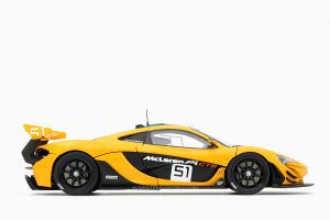 McLaren P1 GTR Geneve Autoshow Limited Edition 500 1:18 by Almost Real