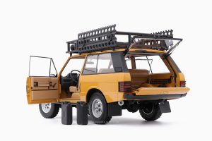 Range Rover "Camel Trophy" Sumatra 1981  1:18 by Almost Real