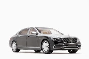 Mercedes - Maybach S-Class 2019 Obsidian Black/Iridium Silver 1:18 by Almost Real