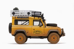 Land Rover Defender 90 "Camel Trophy" Borneo 1985 Dirty 1:18 by Almost Real