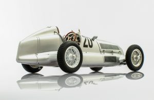 Mercedes-Benz W25, Brauchitsch #20, 1934 1:18 by CMC