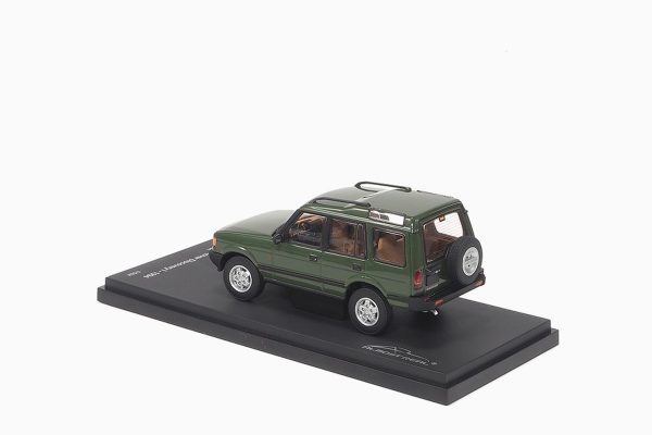 Land Rover Discovery Series I 1994 Green 1:43 by Almost Real