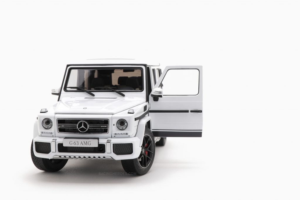 Mercedes-AMG G 63 (W463) 463 Edition - Polar White 1:18 by Almost Real