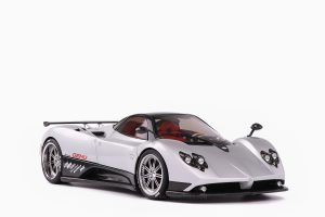 Pagani Zonda F 2005 1:18 by Almost Real