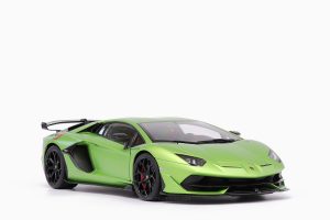 Lamborghini Aventador SVJ Verde Alceo/Matt Green 1:18 by AutoArt