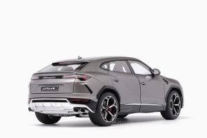 Lamborghini Urus Grigio Lynx/Metallic Grey 1:18 by AutoArt