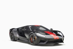 Ford GT 2017 Black Orange Stripes 1:18 by AutoArt