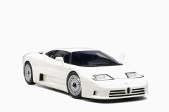 Bugatti EB110 GT, White 1:18 by AutoArt