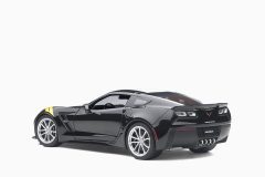 Chevrolet Corvette Grand Sport, Black/White Stripes 1:18 by AutoArt