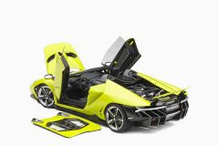 Lamborghini Centenario Roadster Green 1:18 by AutoArt