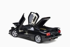 Lamborghini Diablo SE30, Deep Black Metallic 1:18 by AutoArt