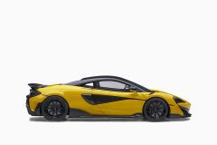 McLaren 600LT, Sicilian Yellow 1:18 by AutoArt