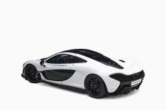 McLaren P1, Alaskan Diamond White w/Blue/Black Interior 1:18 by AutoArt