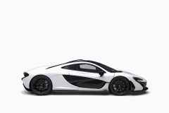 McLaren P1, Alaskan Diamond White w/Blue/Black Interior 1:18 by AutoArt