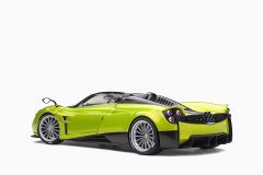 Pagani Huayra Roadster, Verde Firenze/Pearl Green 1:18 by AutoArt