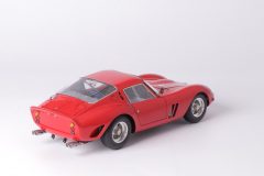 Ferrari 250 GTO Red *USED* 1:18 by CMC