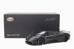 Pagani Zonda F 2005 Gloss Carbon Black 1:18 by Almost Real