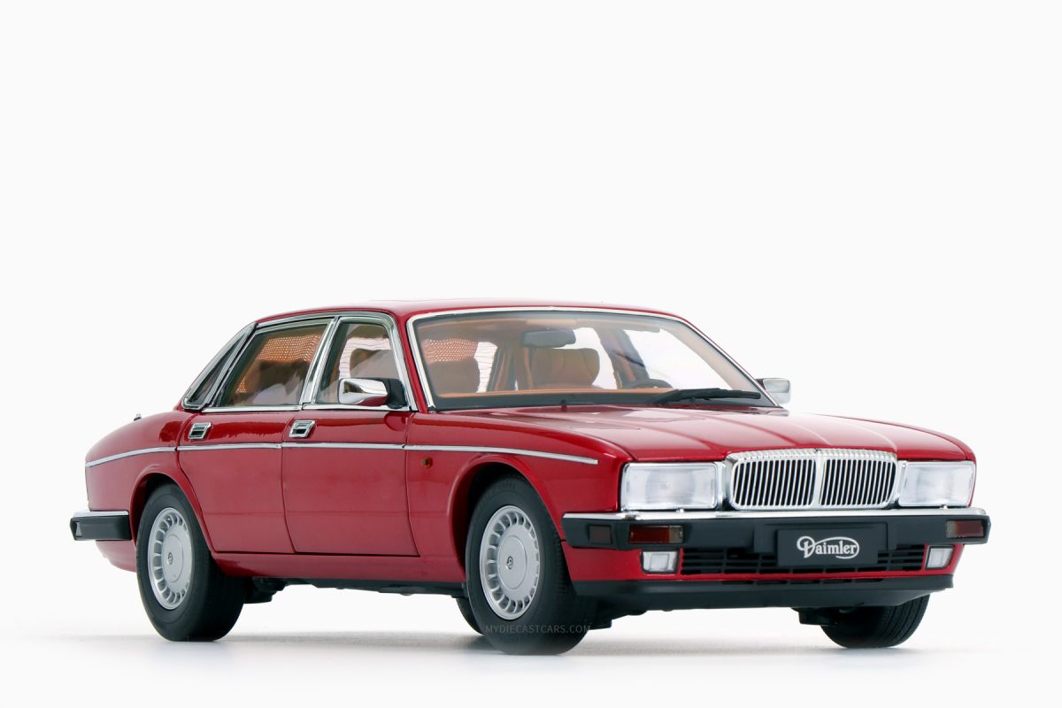 Almost Real Jaguar Daimler XJ6 (XJ40) Red 1/18 Diecast Car