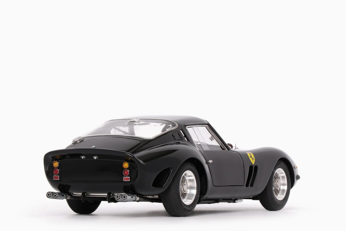 CMC Ferrari Models - Rare High End Model Cars in Scale 1/18