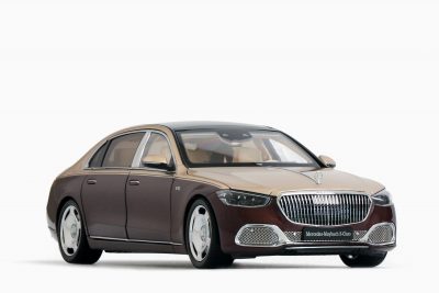 Mercedes - Maybach S-Class 2021 Kalahari Gold/Rubellite Red 1:18 by Almost Real