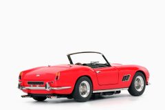 Ferrari 250 SWB California 1961 Red 1:18 by CMC