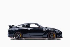 Nissan GT-R (R35) Nismo 2022 Special Edition, Meteor Flake Black Pearl 1:18 by Autoart