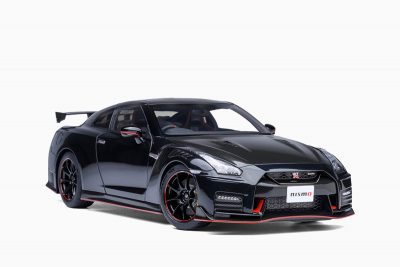 Nissan GT-R (R35) Nismo 2022 Special Edition, Meteor Flake Black Pearl 1:18 by Autoart