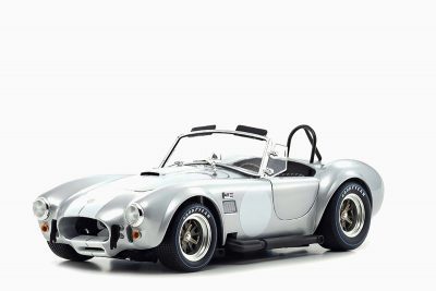 Shelby Cobra 427 S/C Silver Metallic with White Stripes 1:18 by Kyosho