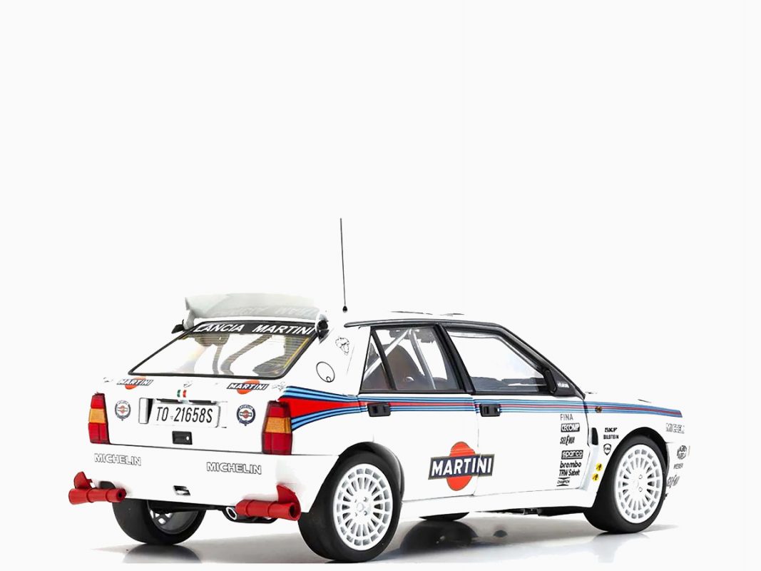 Lancia Delta HF Integrale Evoluzione Test Car White "Martini Racing" 1:18 by Kyosho