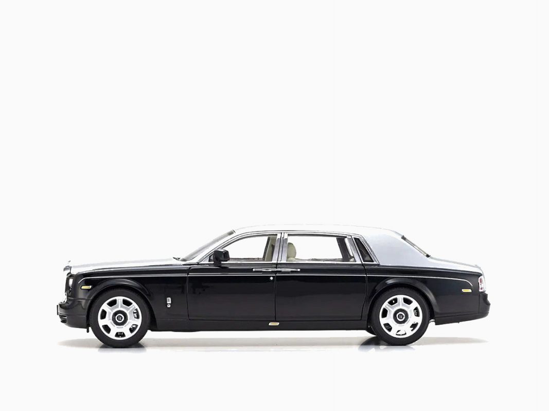 Rolls Royce Phantom EWB Black and Silver Metallic 1:18 by Kyosho