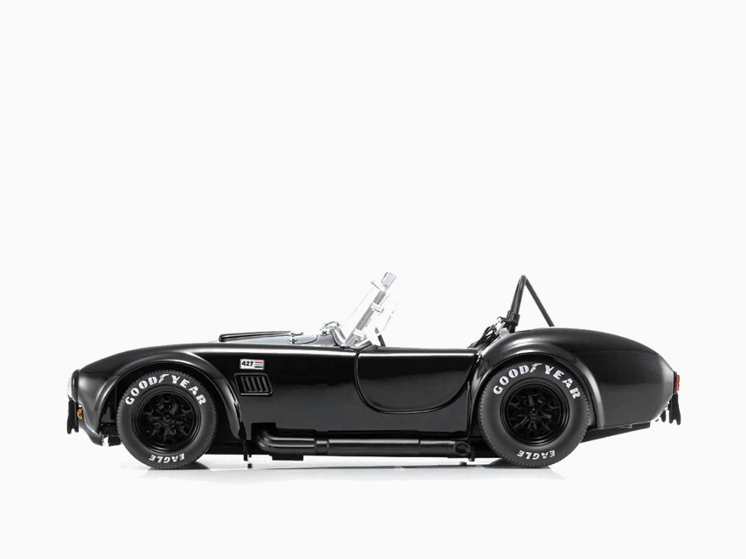 Shelby Cobra 427 S/C Black 1:18 by Kyosho