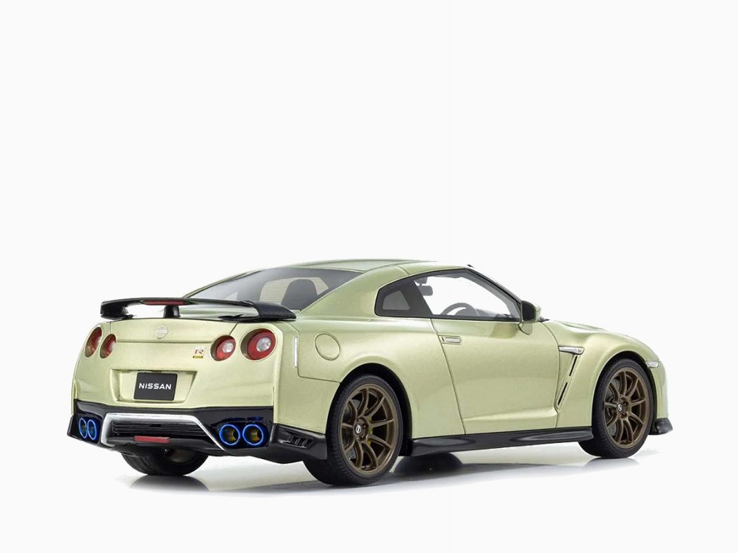 Nissan GT-R Premium Edition T-Spec RHD Millenium Jade Green Metallic 1/18 Model Car by Kyosho