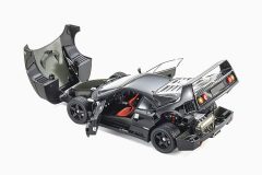 Ferrari F40 Black 1:18 by Kyosho