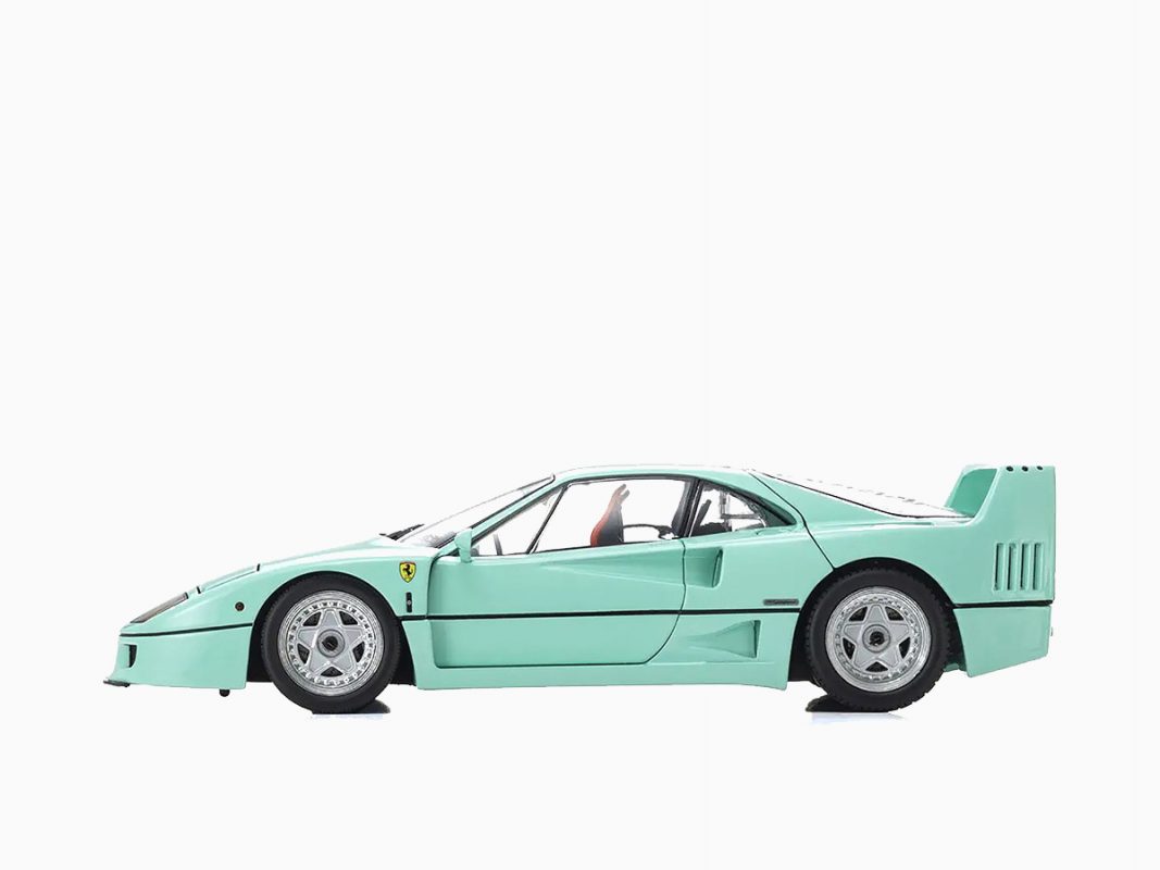 Ferrari F40 Mint Green 1:18 by Kyosho