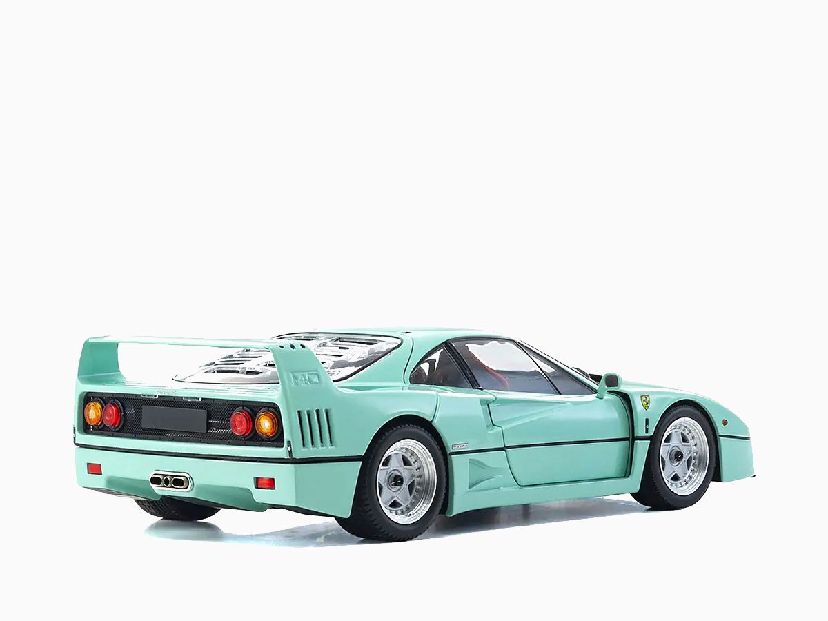 Ferrari F40 Mint Green 1:18 by Kyosho