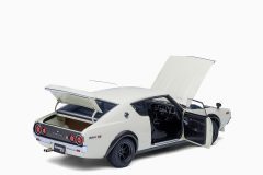 Nissan Skyline 2000 GT-R, (KPGC110), Tuned Version, White 1:18 by Autoart