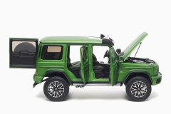 Mercedes-AMG G 63 4x4² 2023 Green Hell Magno 1:18 by Almost Real