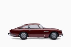 Aston Martin DB5 Dubonnet Rosso Red 1:18 by Autoart